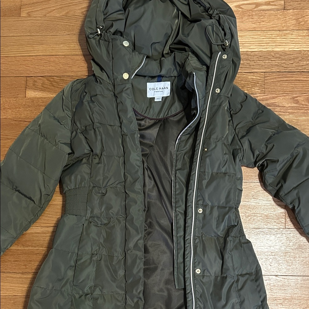 Cole Haan Women’s Olive Green Hooded Down Puffer Coat, Winter Coat, Size Small P
